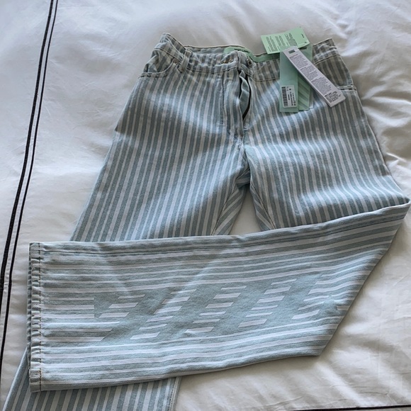 Off-White Denim - New off white jeans with stripes and logo